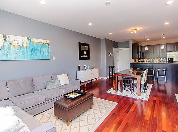 3rd image of 1162 W Hubbard St APT 204