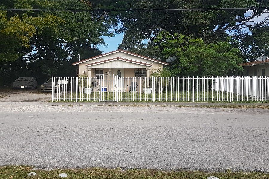 1st image of 2025 NW 152nd Ter