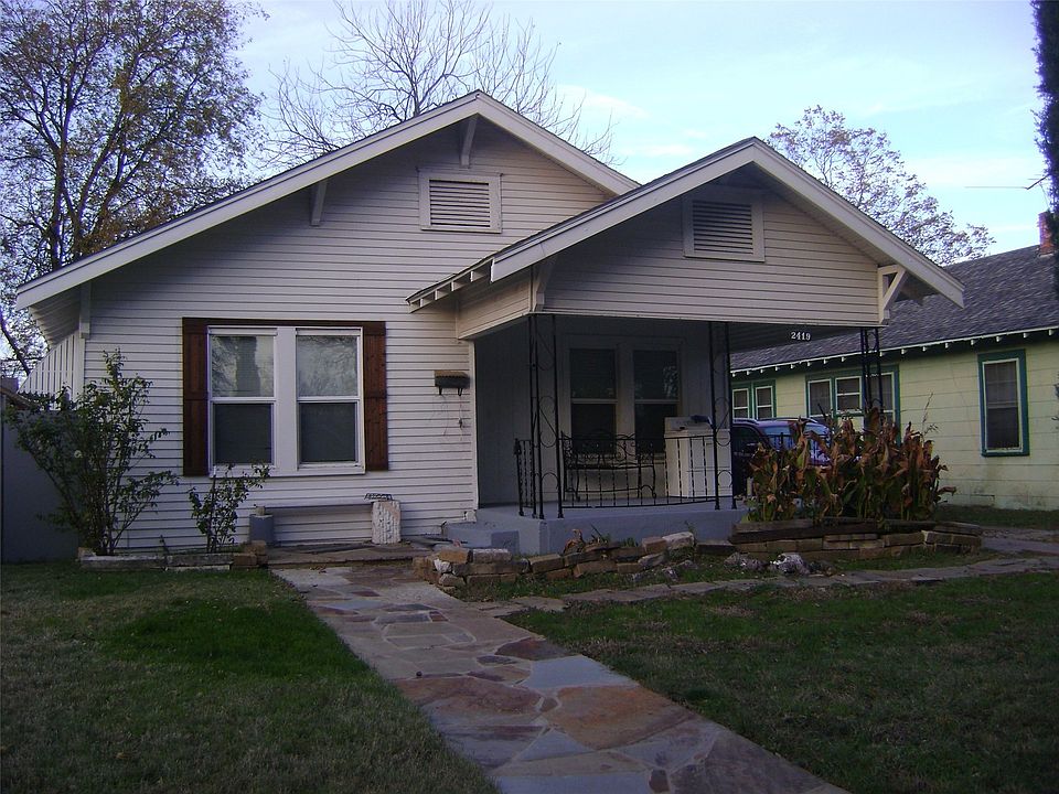 1st image of 2419 Catherine St