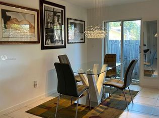 5131 NW 101st Pl, Doral, FL 33178