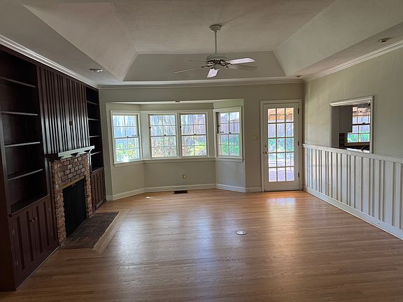 3rd image of 1791 Winchester Dr