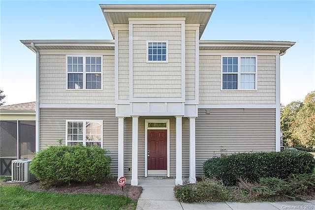 1st image of 2480 Loch Stone Dr