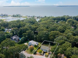 29 Fern Rd, Southampton, NY 11968