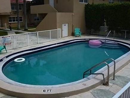 2nd image of 1633 N Treasure Dr