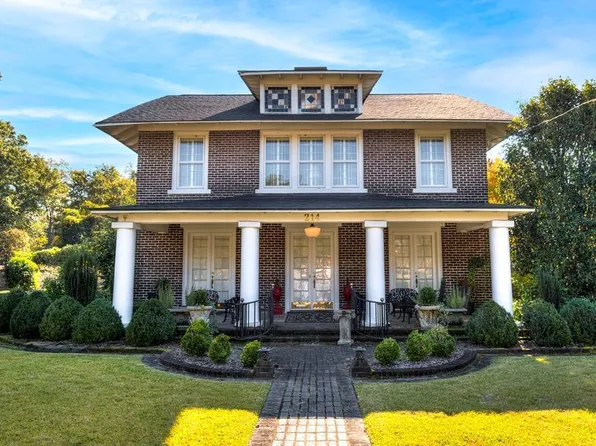 214 W Calhoun St, Sumter, SC 29150