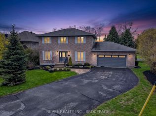 43 Lakeland Point Dr, Kingston, ON K7M4E8