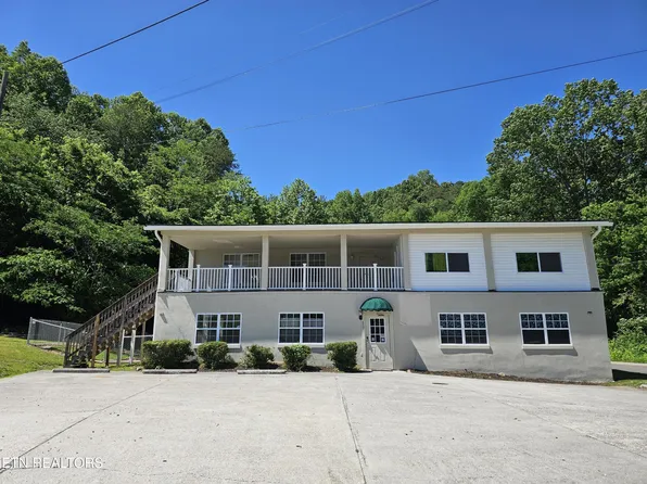 607 Old Tacora Hills Rd, Clinton, TN 37716