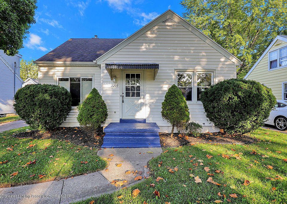 1st image of 3209 Sablain Parkway Dr