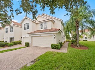 1084 Hampton Cir, Naples, FL 34105