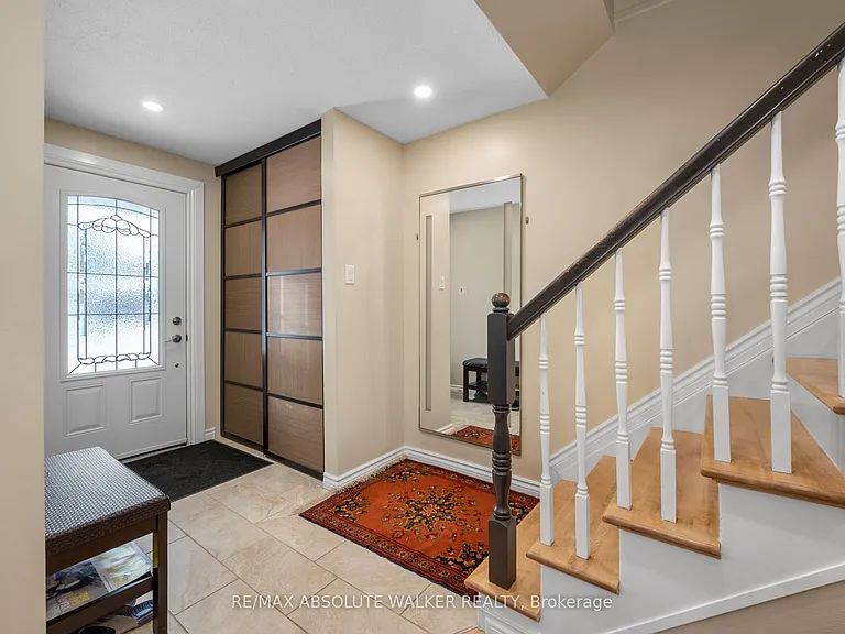 1849 Montereau Ave — Photo 18