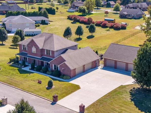 481 Splendor View Dr, Somerset, KY 42503