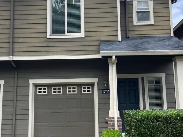 1741 Dollar End, West Linn, OR 97068