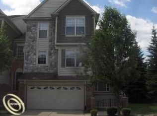 4700 Maddie Ln, Dearborn, MI 48126