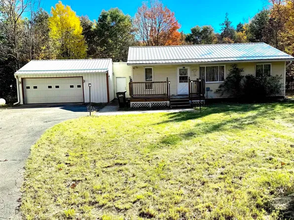 4611 S Dickerson Rd, Lake City, MI 49651