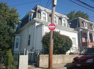 10 Crescent St, Somerville, MA 02145
