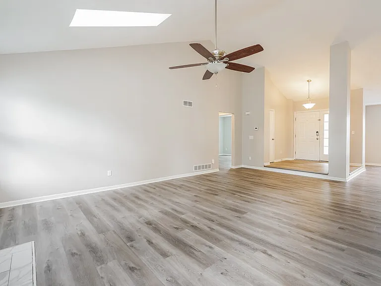 1787 Convair Dr — Photo 6