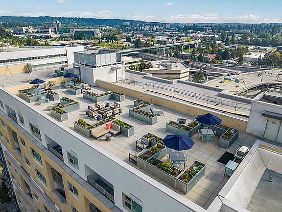 Modern Downtown Bellevue living with the features and amenities you expect