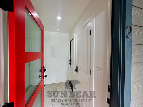 207 Robin Dr Photo 1