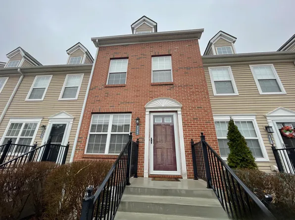 8322 Bruntsfield Rd, Columbus, OH 43235