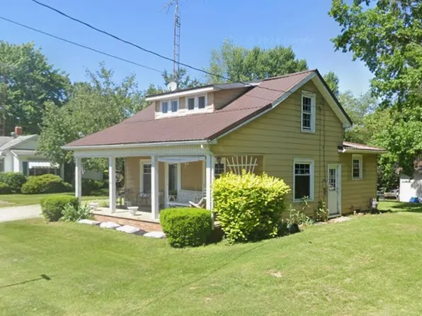 223 2nd Ave NE, Beach City, OH 44608