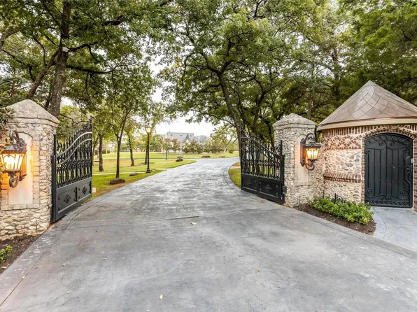 935 W Dove Rd, Southlake, TX 76092