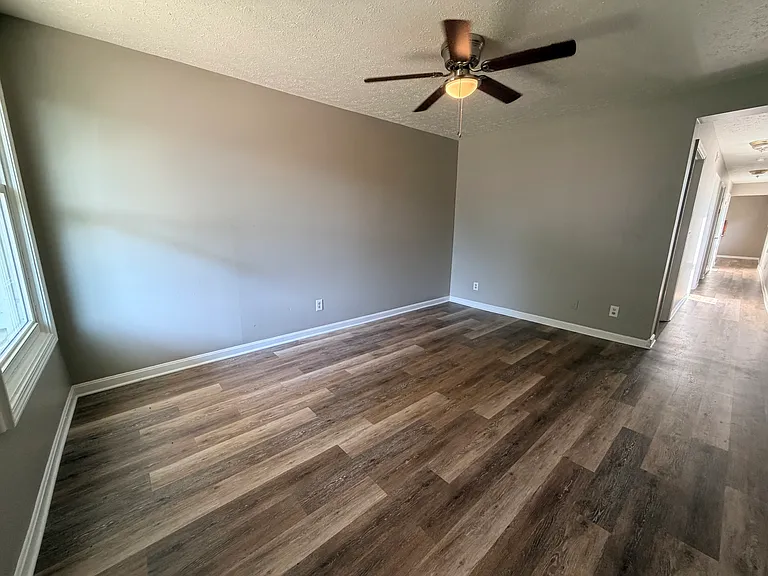 1307 E Market St #1 — Photo 8