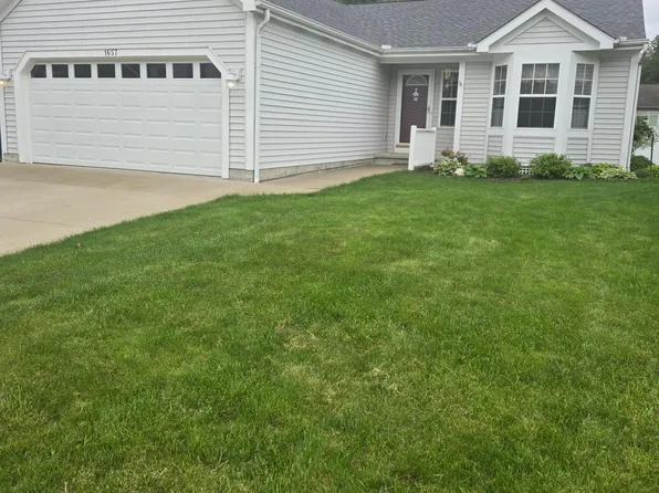 1657 Meadowlark Ln, Marysville, OH 43040