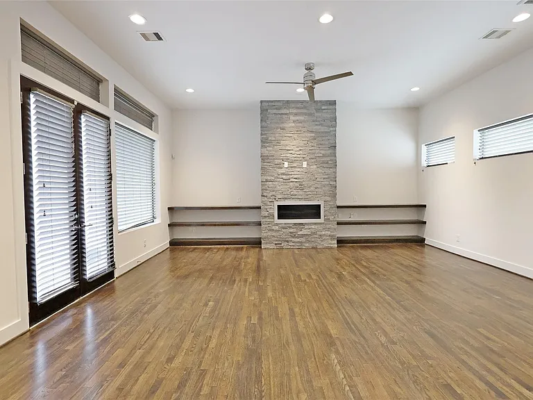 2505 Richton St — Photo 7