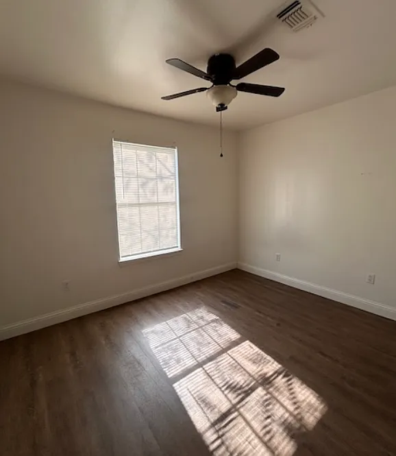 4 bed, 2.0 bath, 1278 sqft, $1,250 — Photo 4
