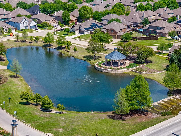 3523 Charleston Dr — Photo 33