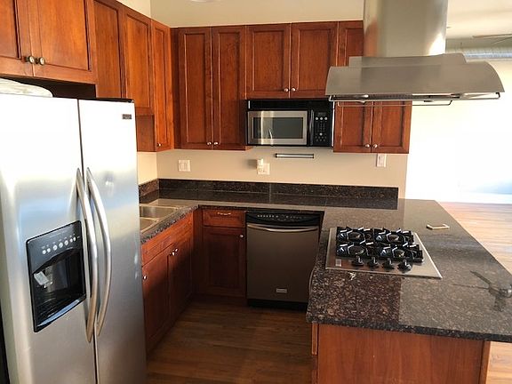 3rd image of 1107 W Lawrence Ave APT 208
