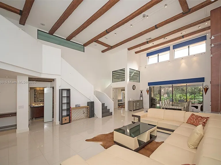 9318 NW 50th Doral Cir S — Photo 13