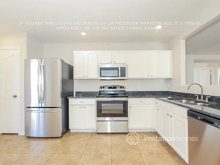 3047 W Casino Ave — Photo 5