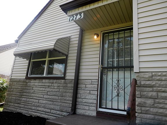 2nd image of 1273 E North Broadway St