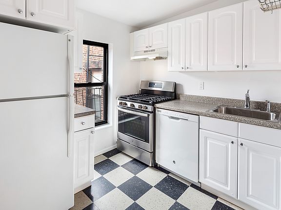 3rd image of 155 Montague St #3A