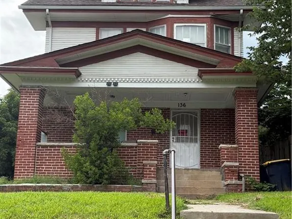 136 Spruce Ave, Kansas City, MO 64123