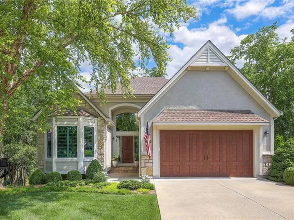20324 W 98th St, Lenexa, KS 66220
