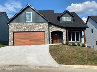 3474 Sparks Scenic Way, Knoxville, TN 37931
