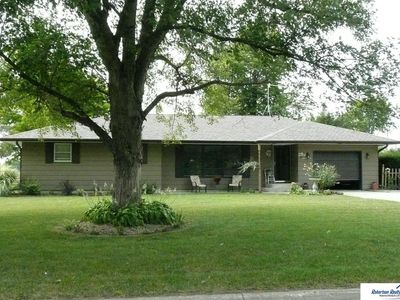 325 S A St, Blue Springs, NE, 68318