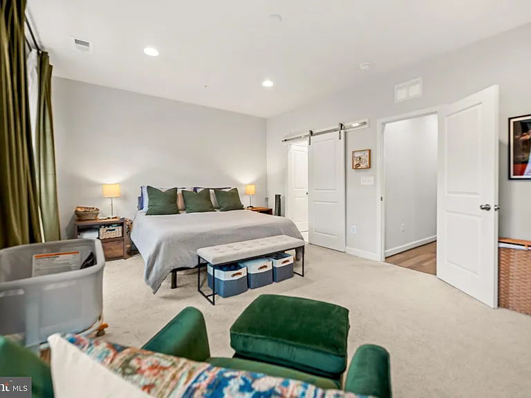 605 Skiff Way — Photo 14