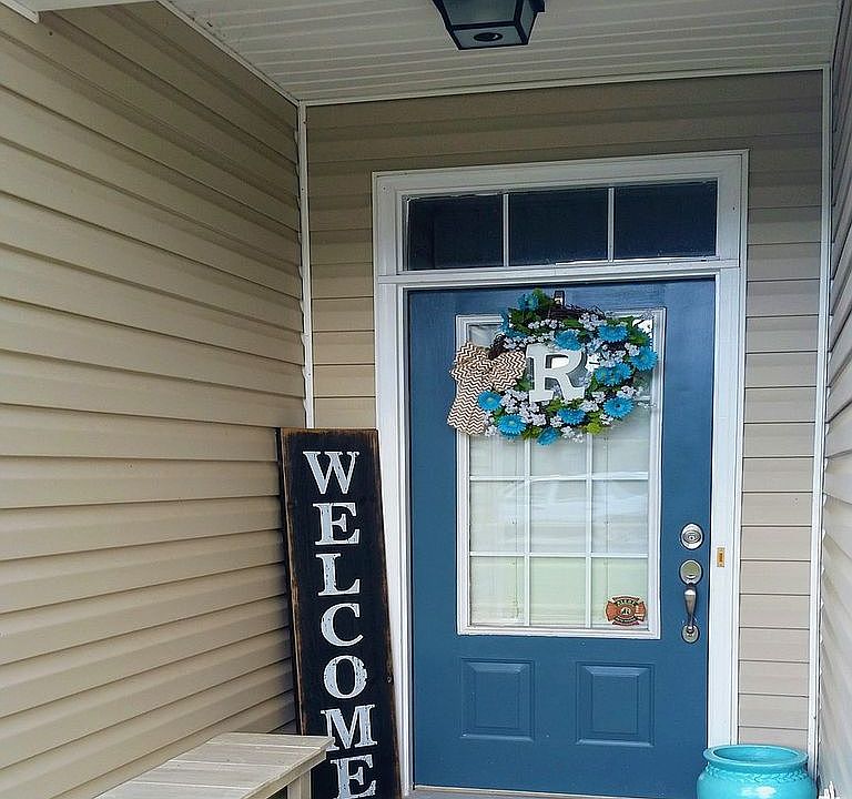 1st image of 2324 Waterhaven Dr