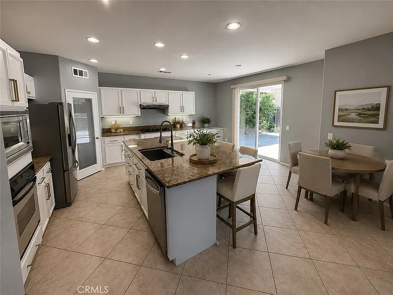 29166 Branwin St — Photo 9