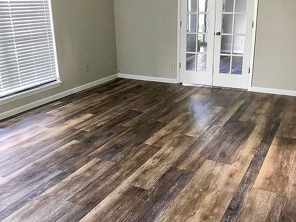 Front/Living Room
