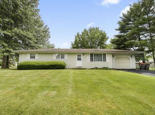 903 Robert Webb Dr, Monticello, IL 61856