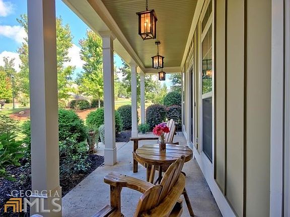 3rd image of 284 Beaumont Farms Dr