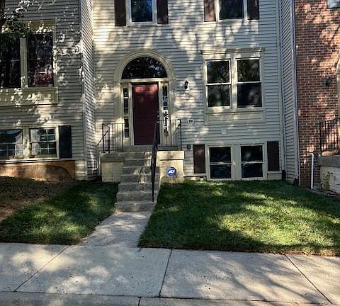 2nd image of 25 Drumcastle Ct