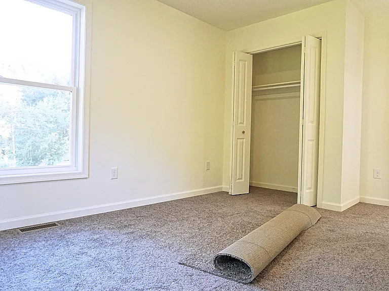 1091 Rolling Hills Rd — Photo 16