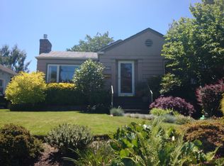3027 NW 73rd St, Seattle, WA 98117