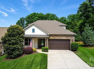 448 Flat Rock Dr, Denver, NC 28037