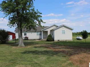 454 Snow Rd, Murray, KY 42071